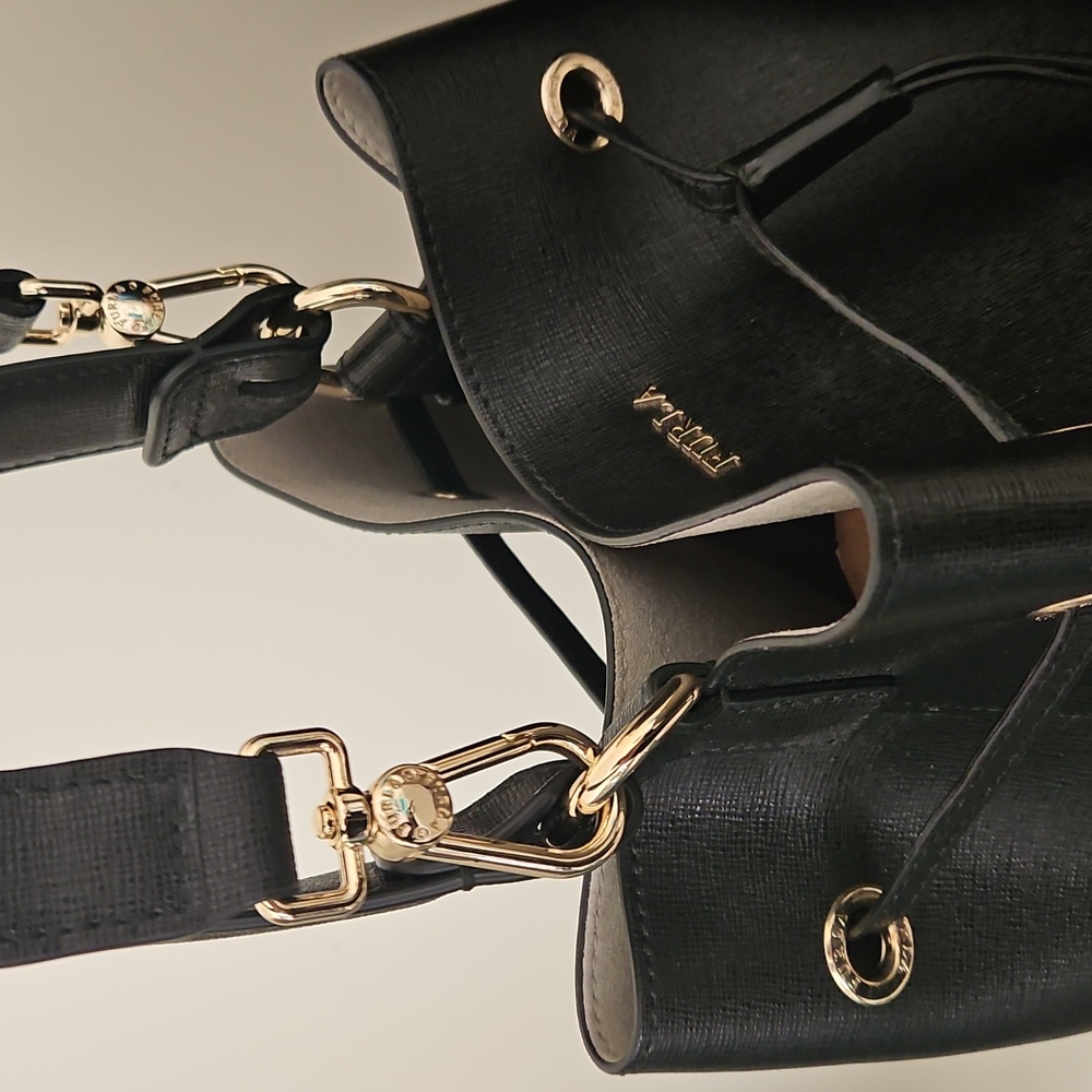 Furla Bucket Shoulder Bag. - Picture 7 of 13